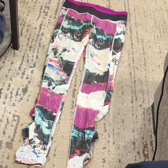 Lululemon Speed Tight III *All Full-On Lux. Pigment Wave Multi / Blk/ Regal plum - Picture 11 of 12